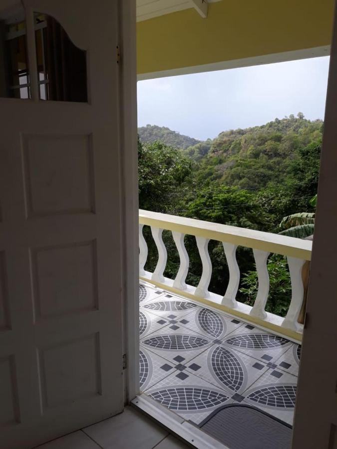 Candy Haven Morne Jaloux Ridge 外观 照片